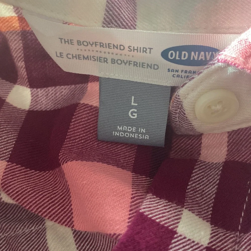 Button up - Picture 3 of 4